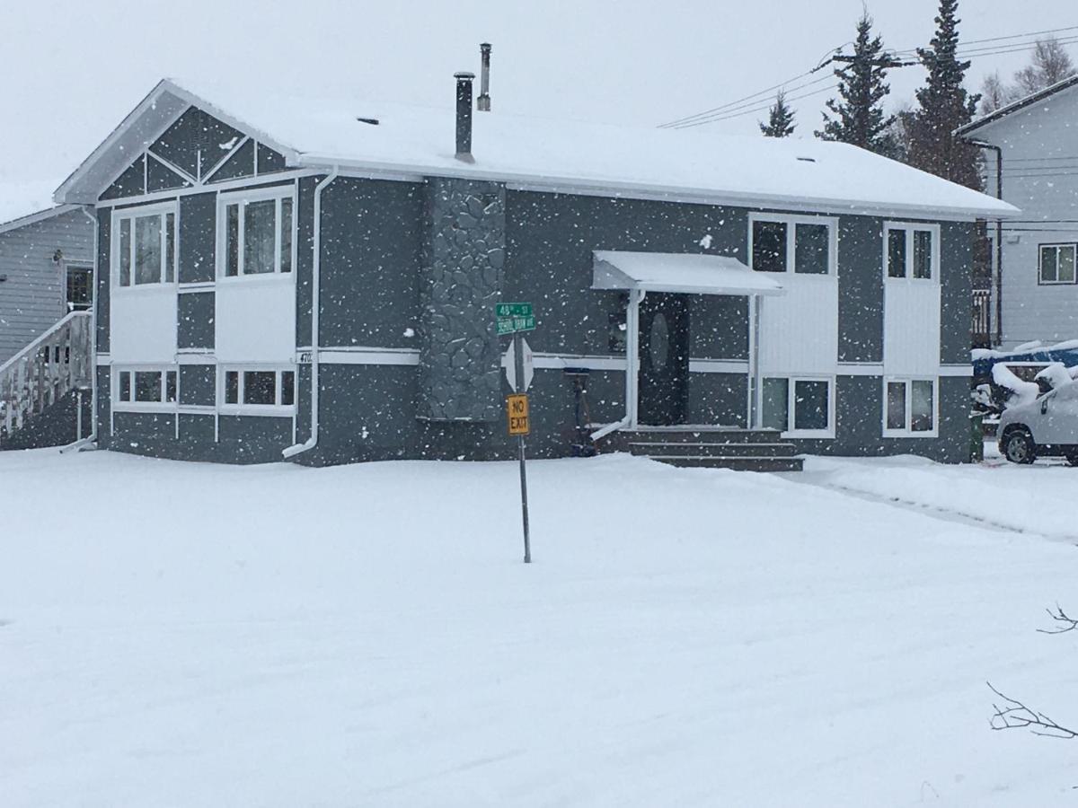 Polar Nights Bed & Breakfast Yellowknife Bagian luar foto